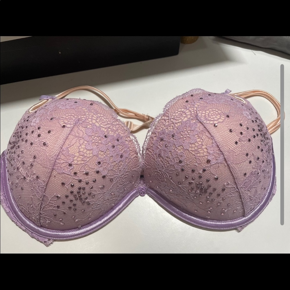 Victoria Secret Pretty Little Things Push-up Bra
